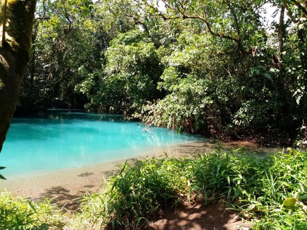 مبيت وإفطار Posada Rio Celeste In المظهر الخارجي الصورة